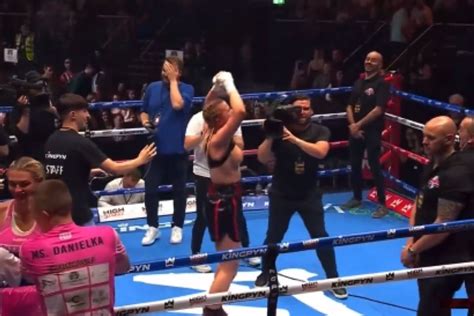 daniella hemsley uncensored flashing|Womens boxer flashes the crowd after her first win